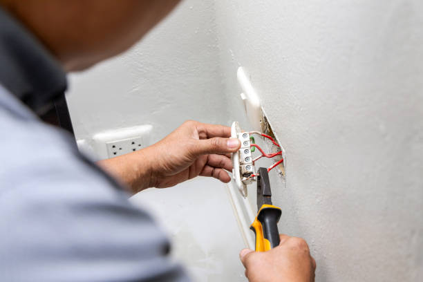 Best Emergency Electrical Repair  in Grove, OK